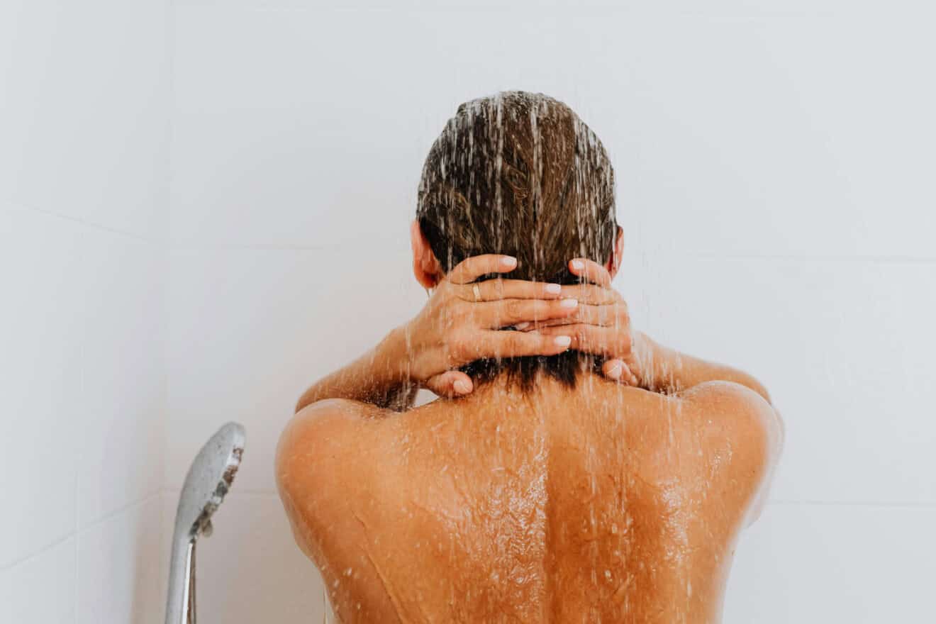 Attenzione: 5 motivi per farti la doccia prima di andare a dormire